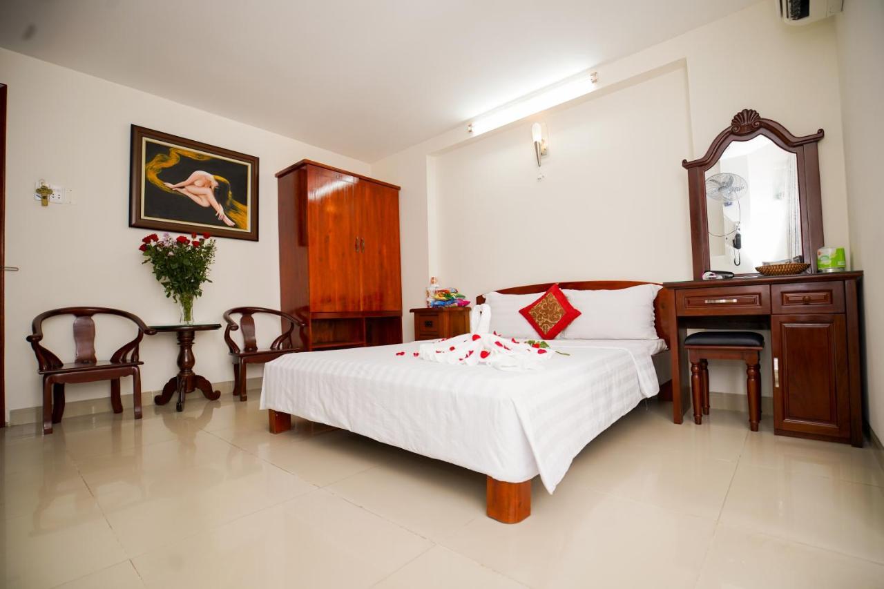 Nguyen Ha Hotel Vung Tau Exterior photo