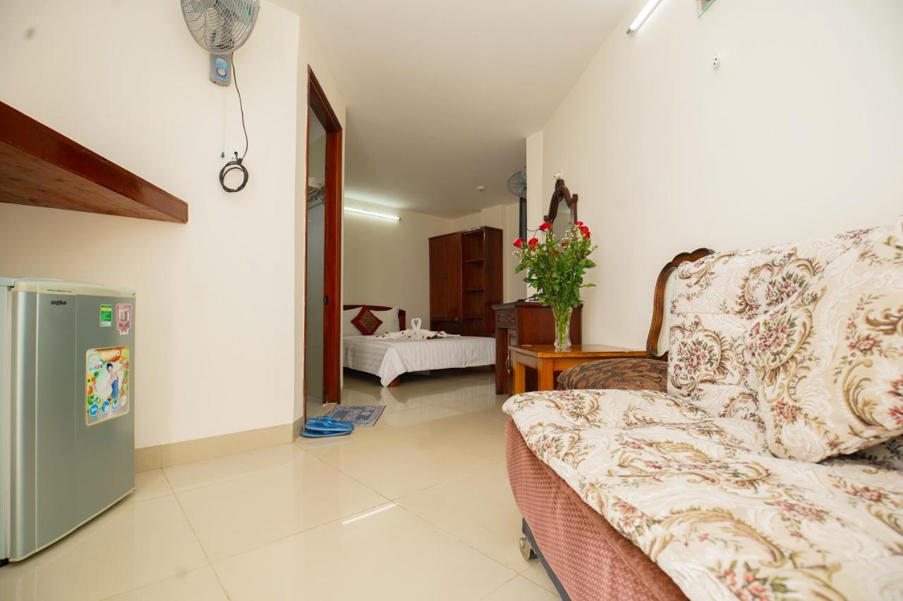 Nguyen Ha Hotel Vung Tau Exterior photo
