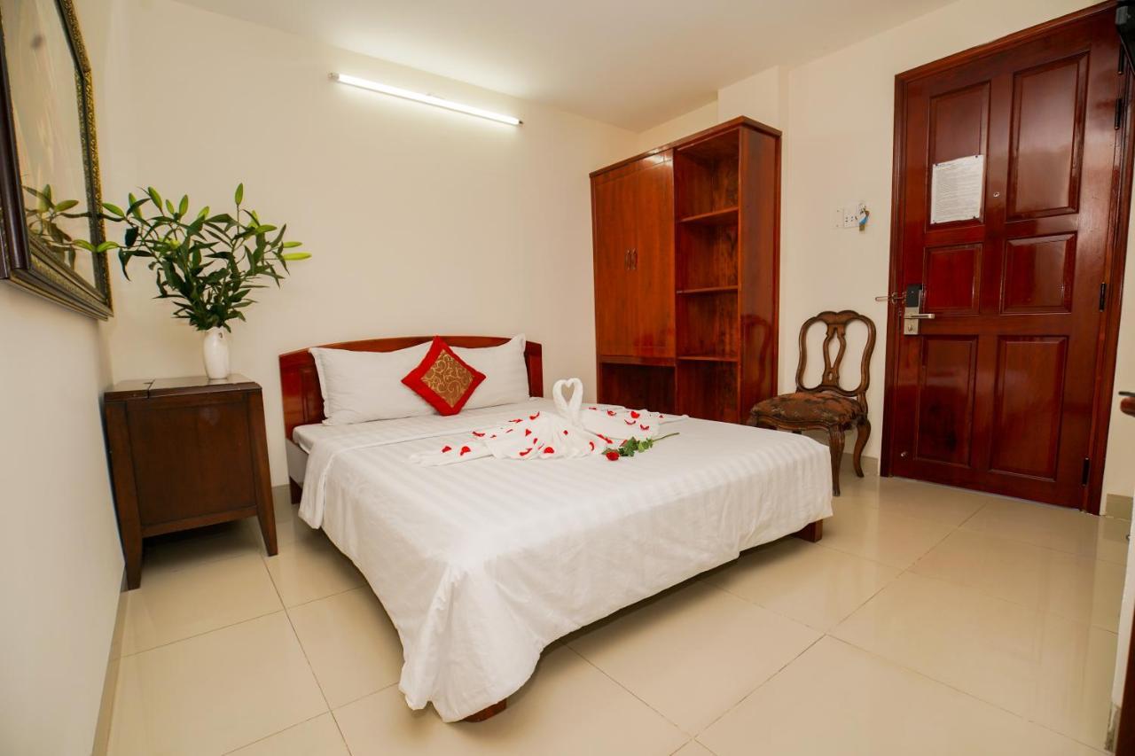 Nguyen Ha Hotel Vung Tau Exterior photo