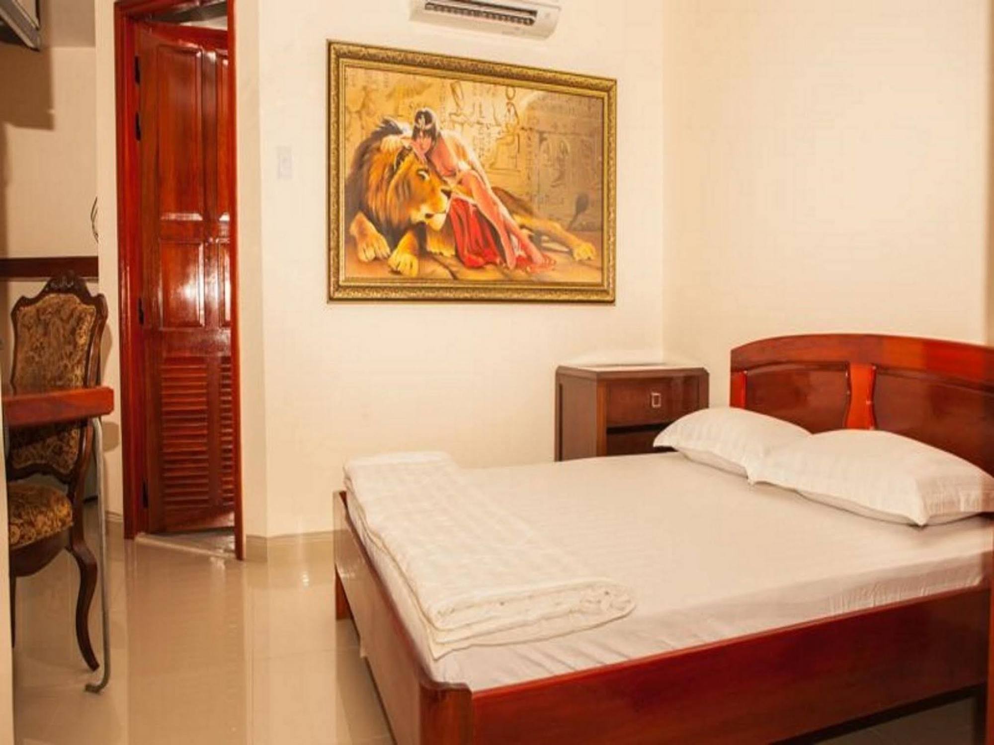 Nguyen Ha Hotel Vung Tau Exterior photo